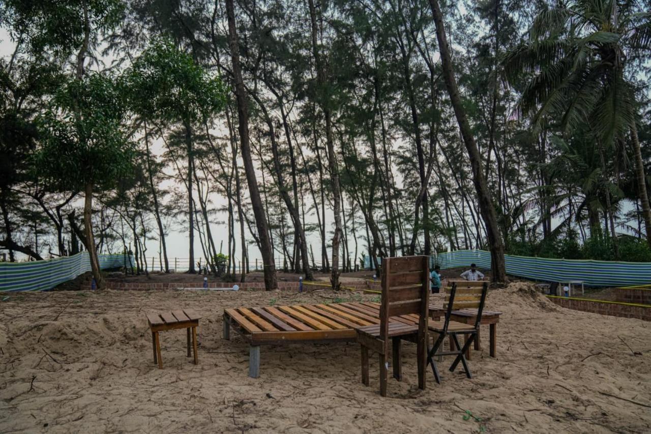 White Sand Beach Stay Resort Kumta Eksteriør billede