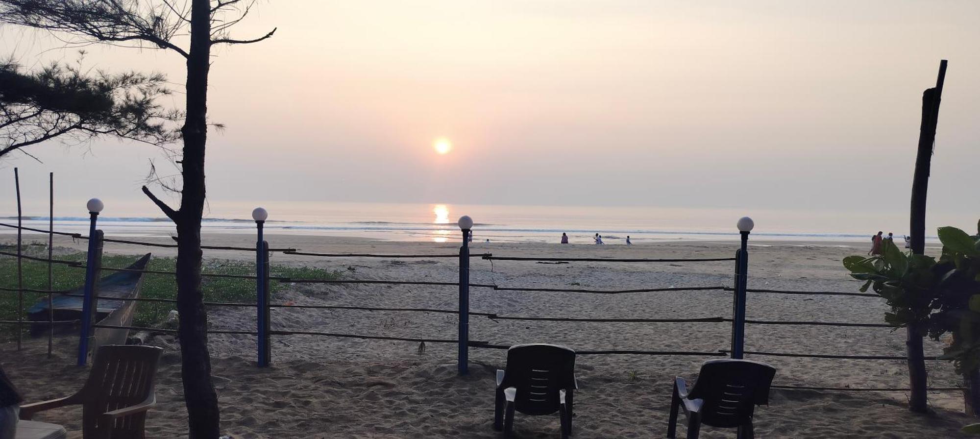 White Sand Beach Stay Resort Kumta Eksteriør billede