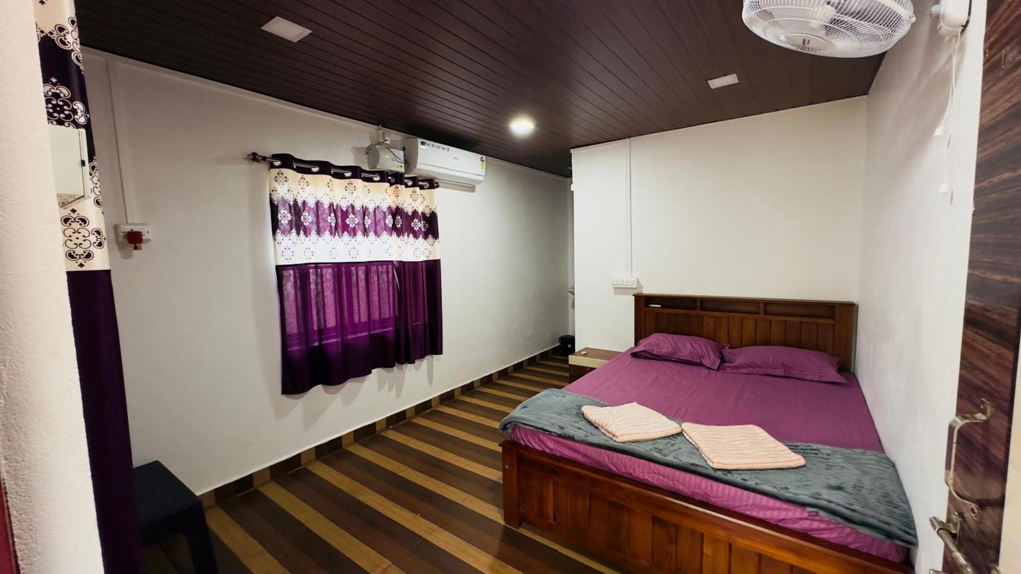 White Sand Beach Stay Resort Kumta Eksteriør billede